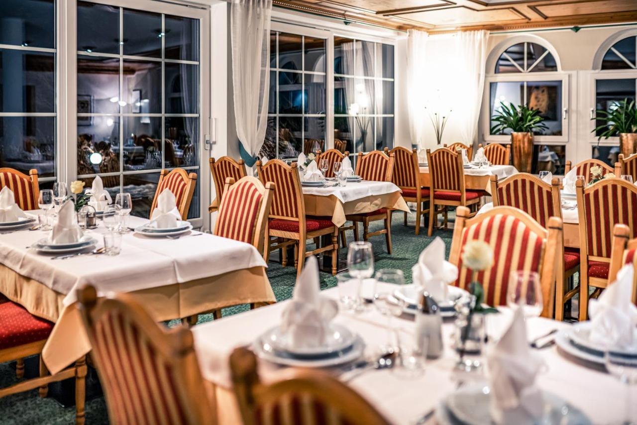 Hotel Foehrenhof شتانزاخ المظهر الخارجي الصورة